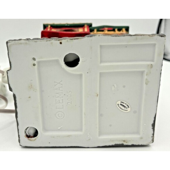 Lemax Village Collection Fire House No 3 Lighted Building 2004 #323095 Working! - Picture 7 of 16